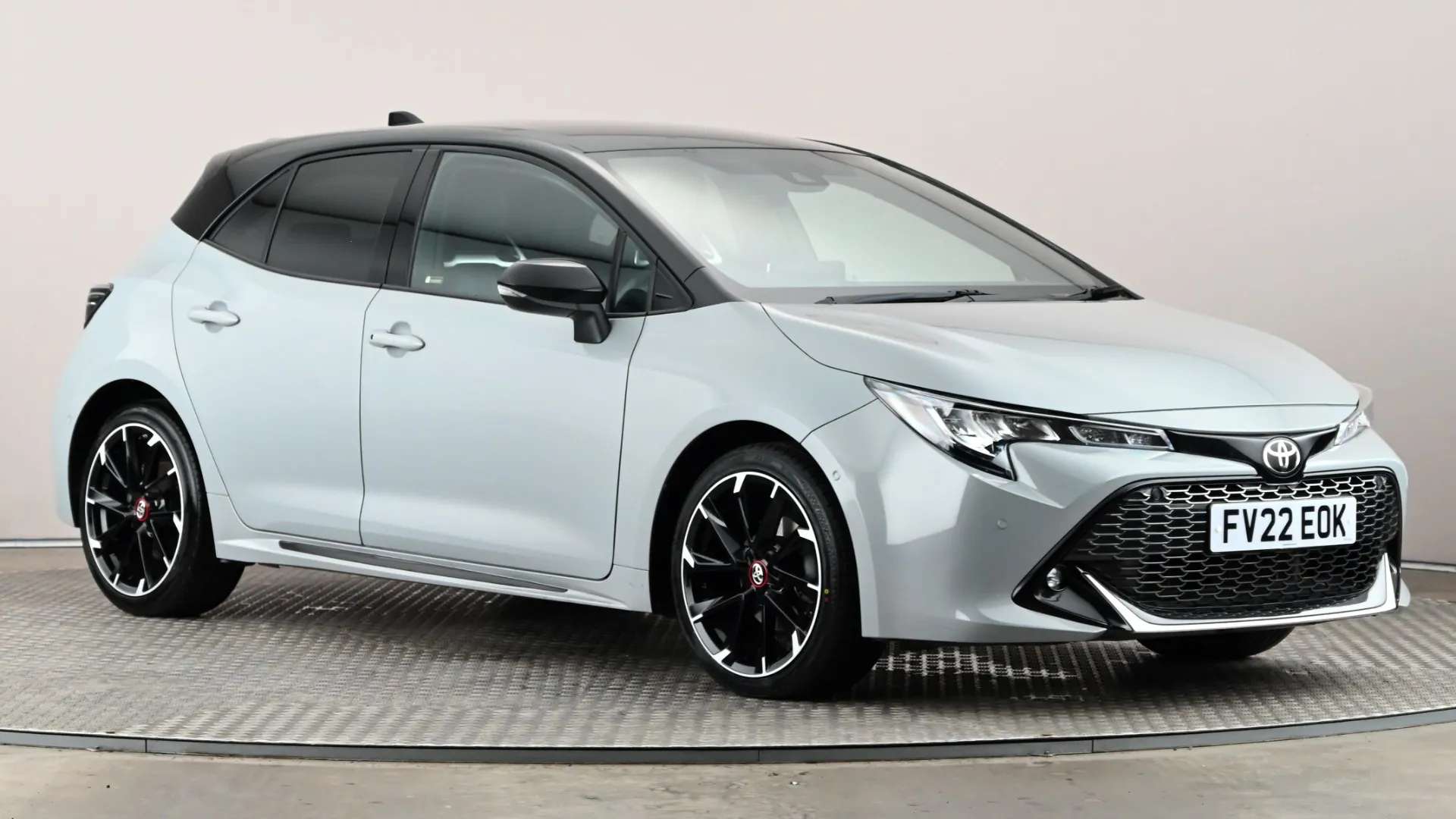 A 2022 TOYOTA COROLLA 1.8 VVT-i Hybrid GR Sport CVT A 2022 TOYOTA COROLLA 1.8 VVT-i Hybrid GR Sport CVT