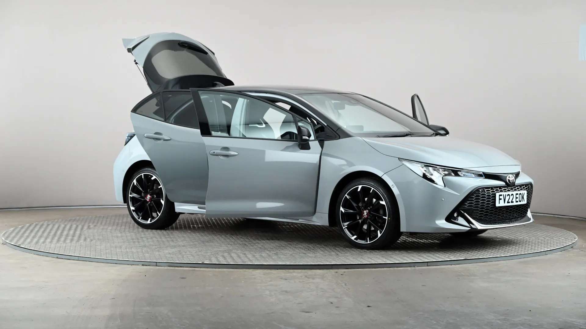2022 TOYOTA COROLLA 2022 TOYOTA COROLLA
