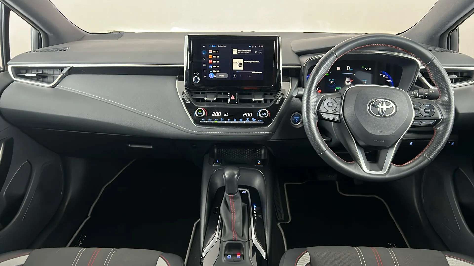 2022 TOYOTA COROLLA 2022 TOYOTA COROLLA