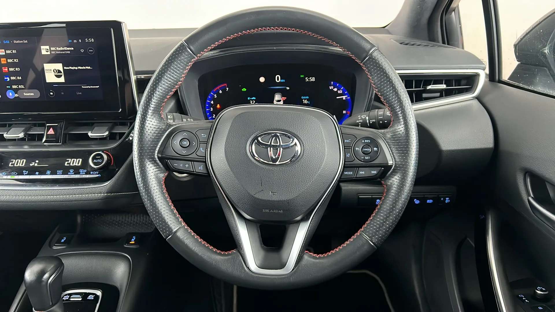 2022 TOYOTA COROLLA 2022 TOYOTA COROLLA