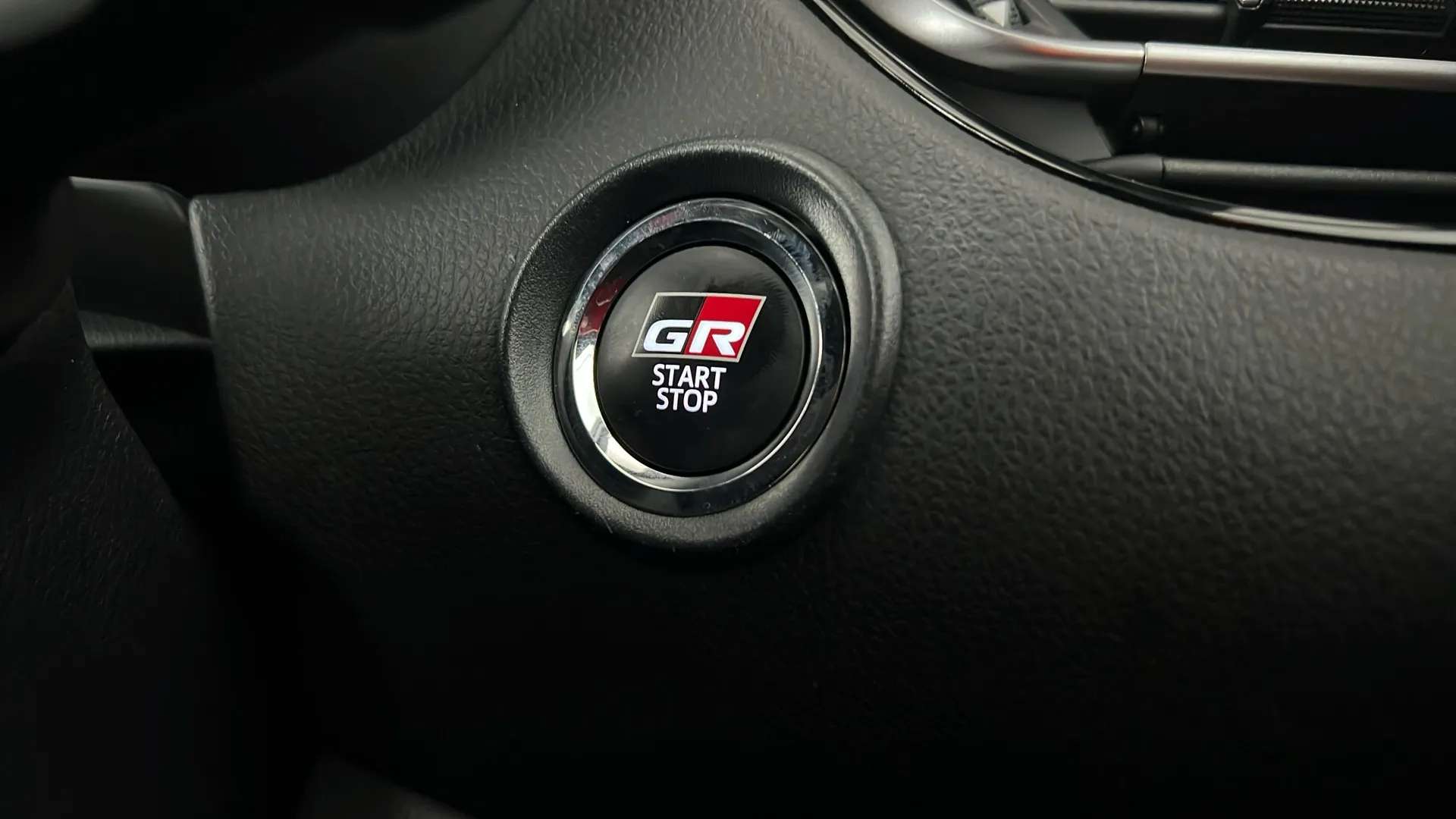 2021 TOYOTA C-HR 2021 TOYOTA C-HR