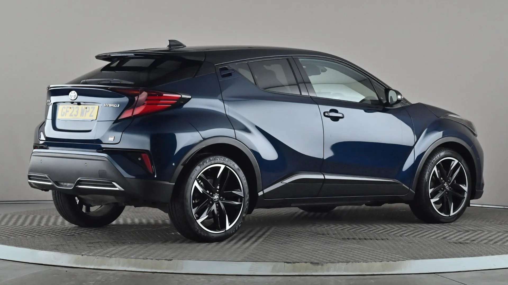 2023 TOYOTA C-HR 2023 TOYOTA C-HR