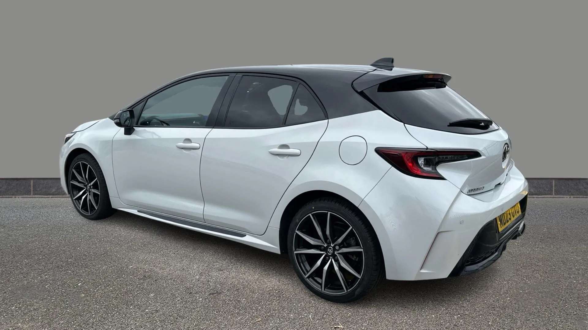 A 2023 TOYOTA COROLLA 2.0 Hybrid GR Sport CVT A 2023 TOYOTA COROLLA 2.0 Hybrid GR Sport CVT