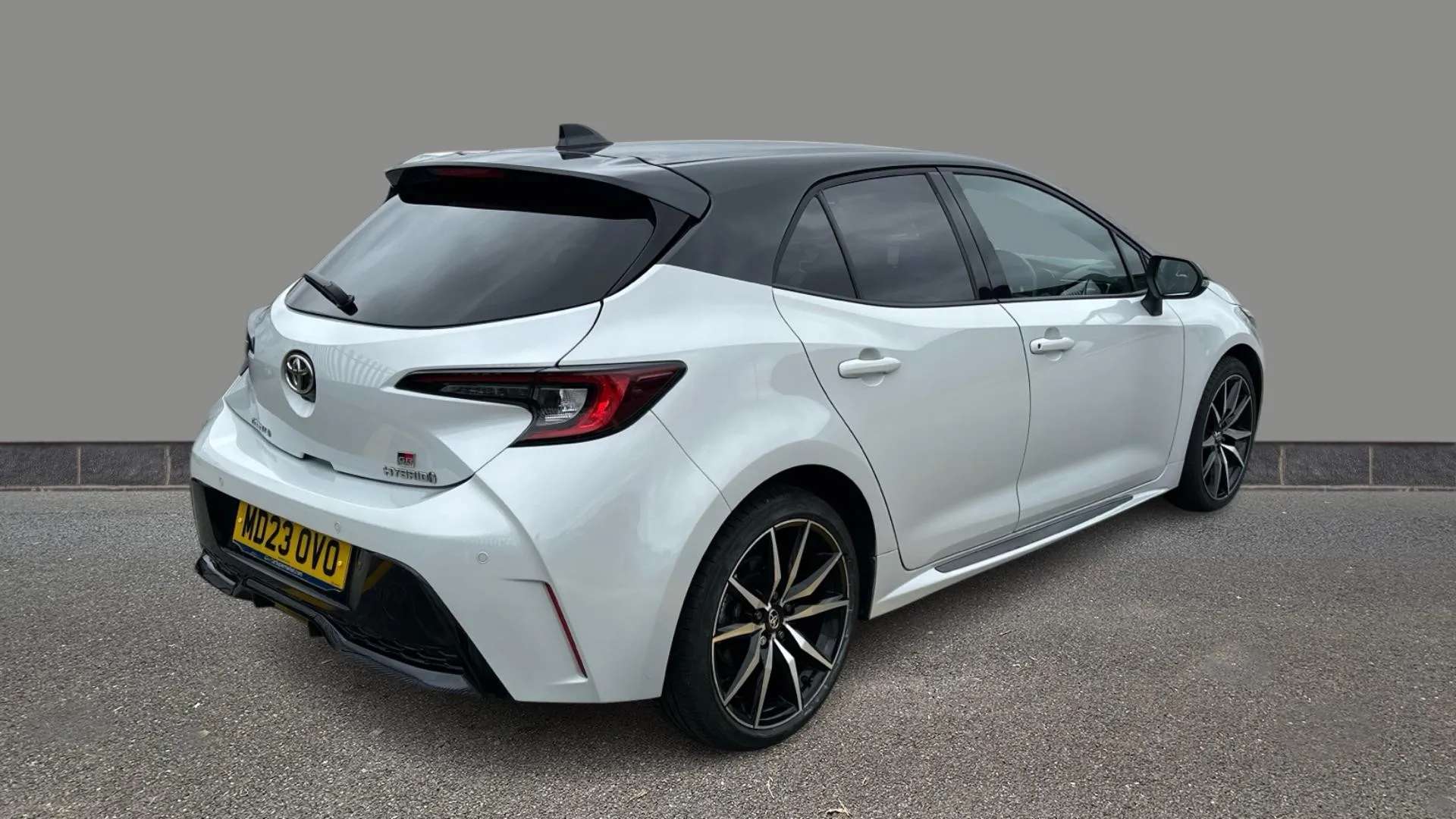 2023 TOYOTA COROLLA 2023 TOYOTA COROLLA