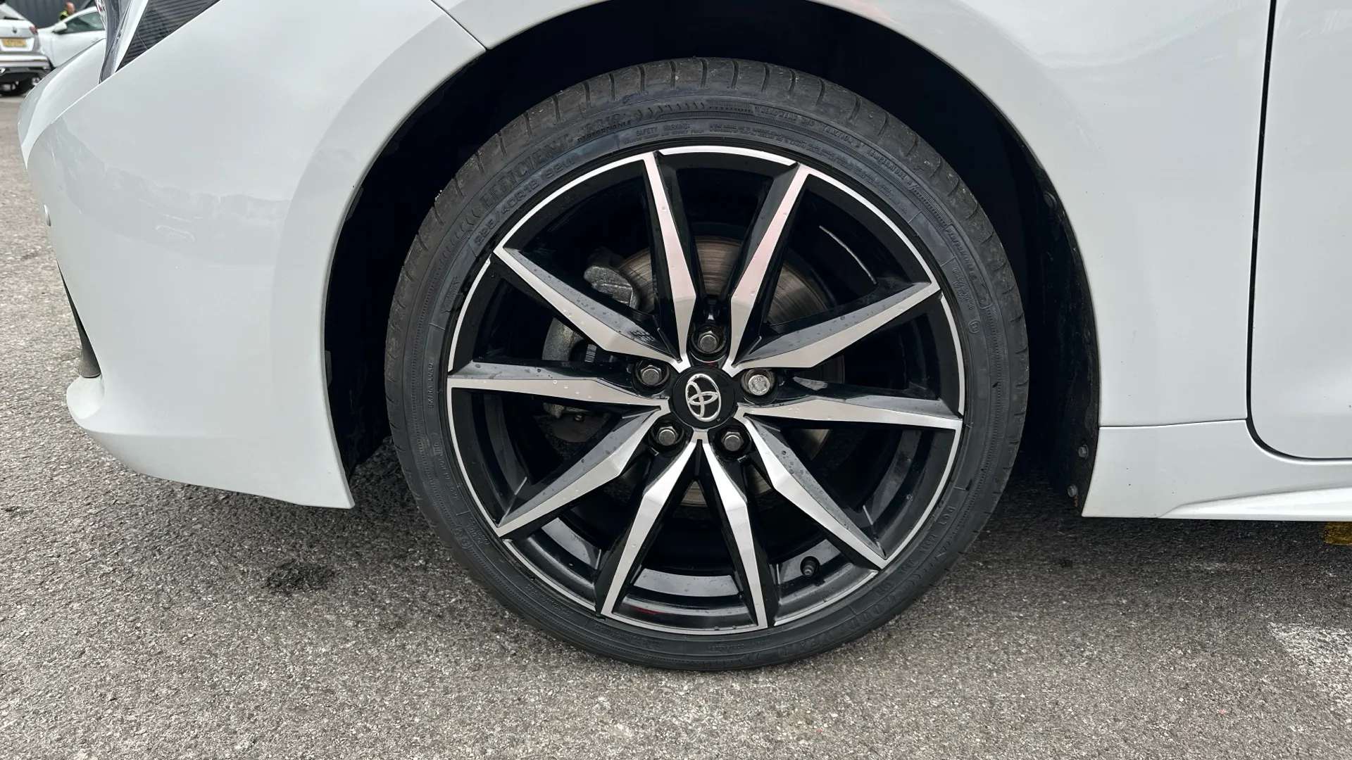 2023 TOYOTA COROLLA 2023 TOYOTA COROLLA
