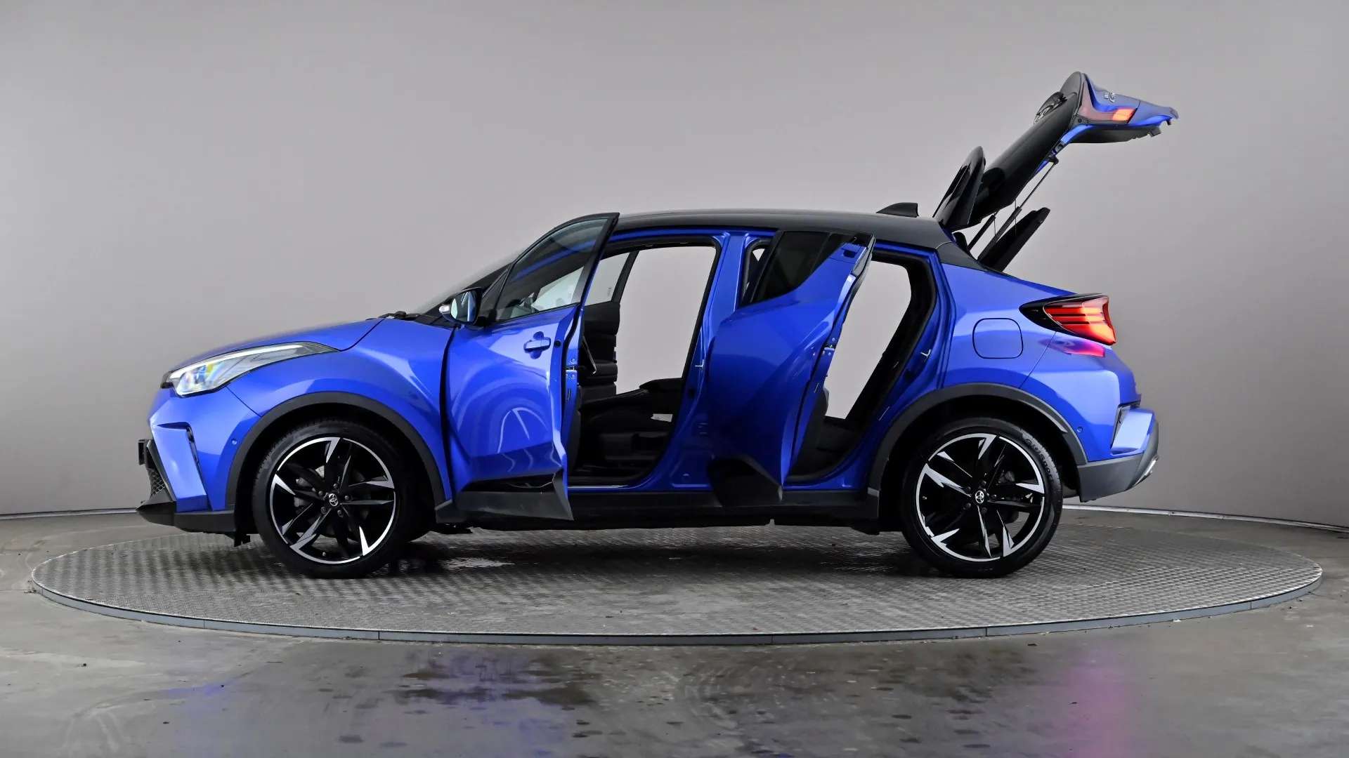 2022 TOYOTA C-HR 2022 TOYOTA C-HR