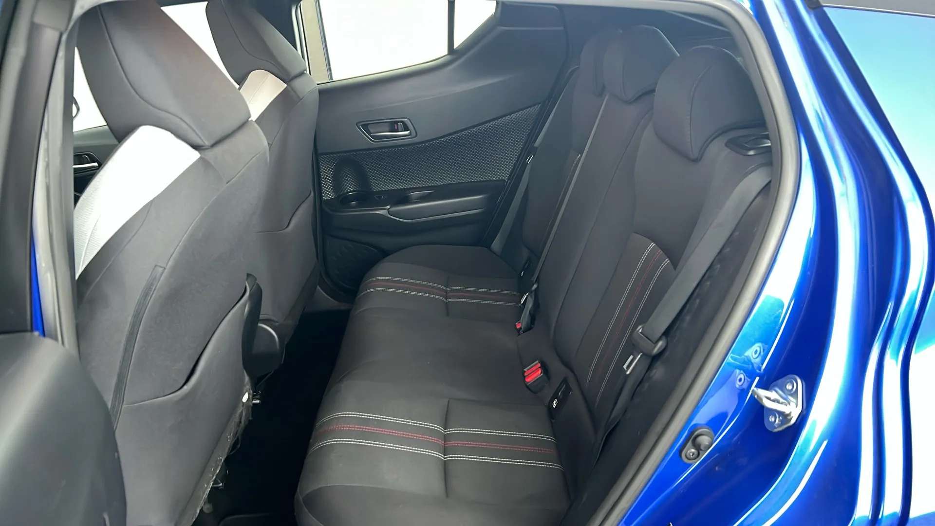 2022 TOYOTA C-HR 2022 TOYOTA C-HR