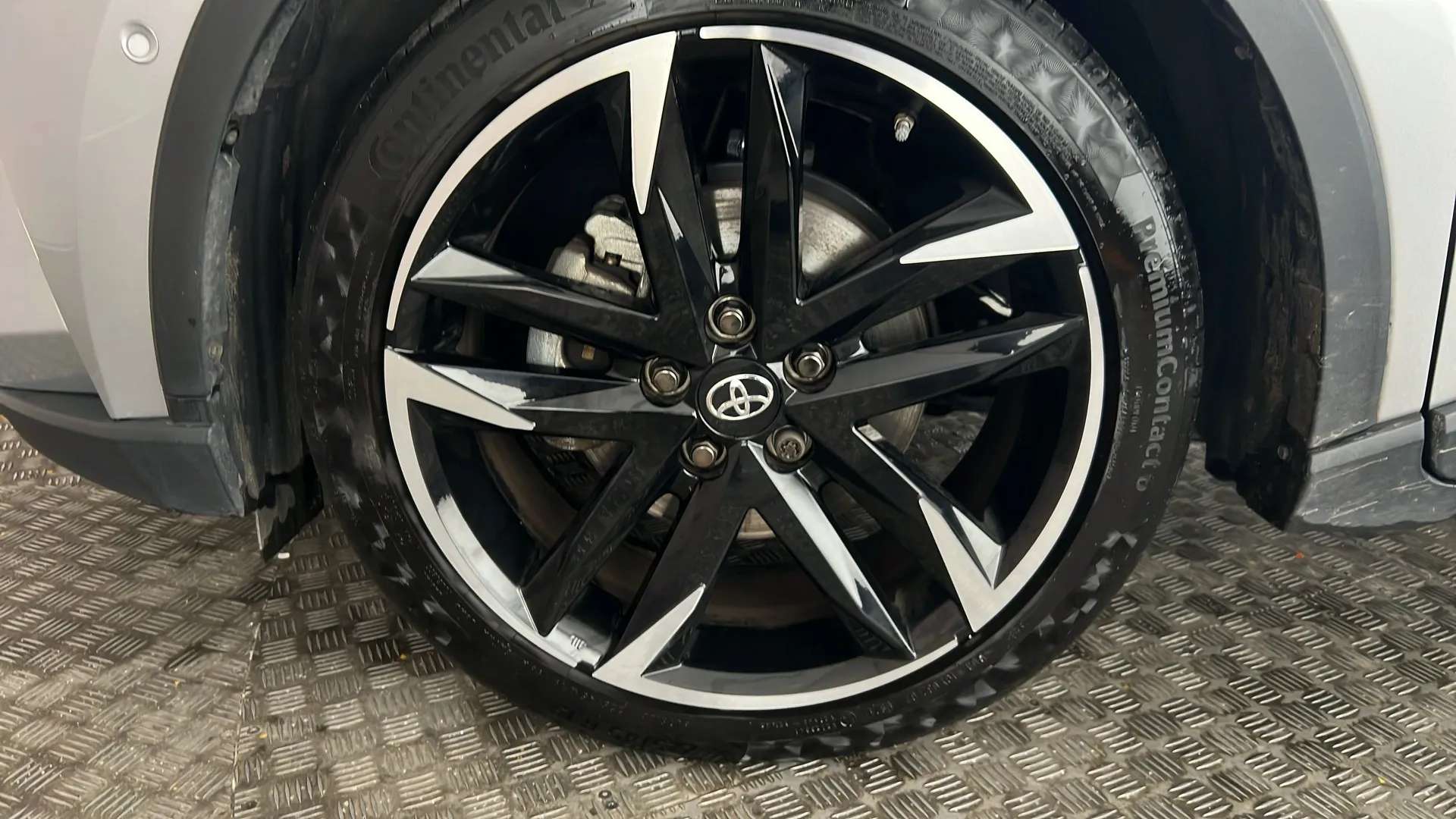 2022 TOYOTA C-HR 2022 TOYOTA C-HR