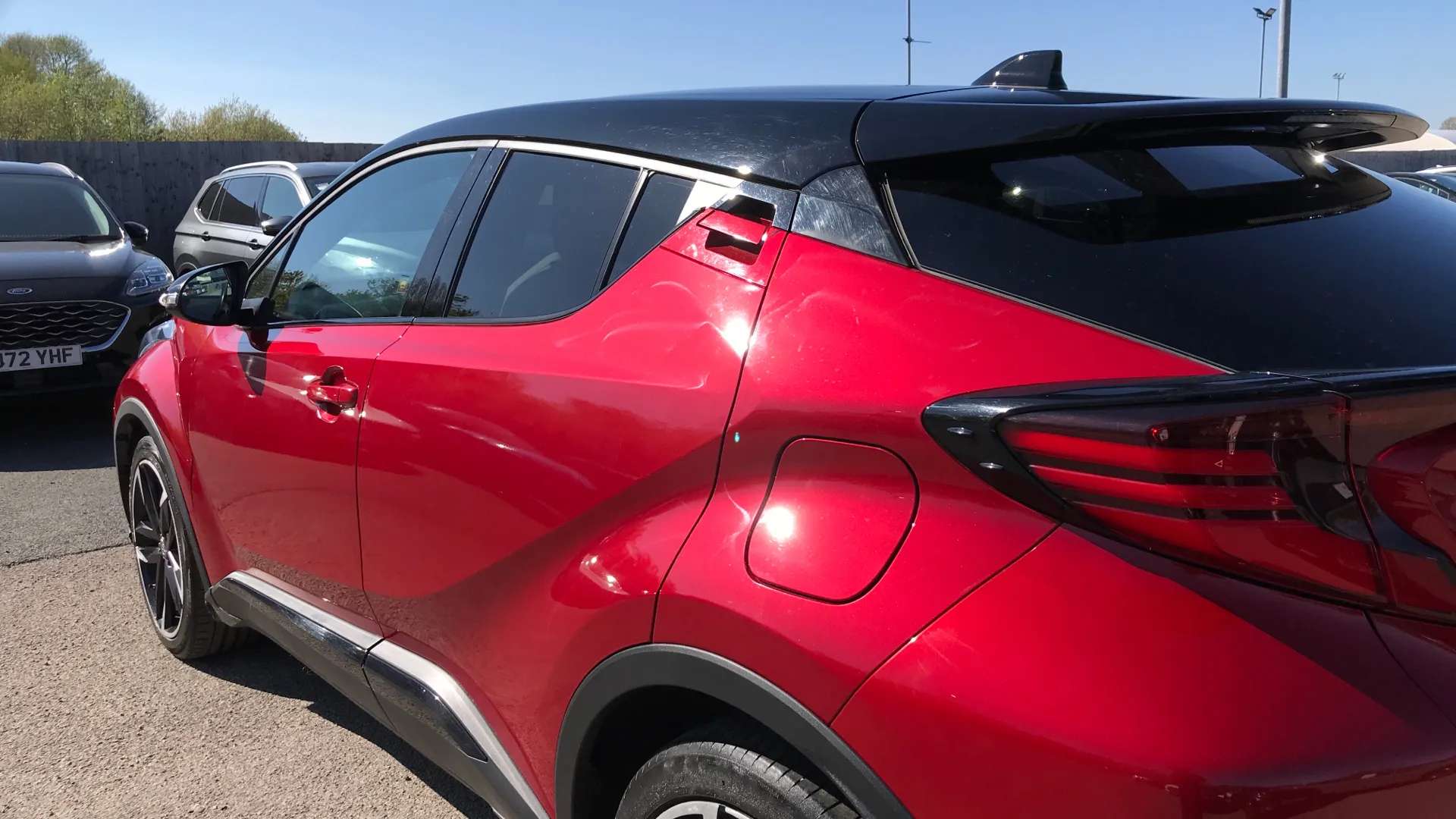 2023 TOYOTA C-HR 2023 TOYOTA C-HR