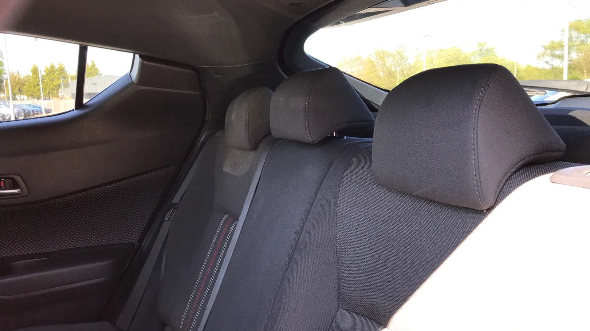 2023 TOYOTA C-HR 2023 TOYOTA C-HR