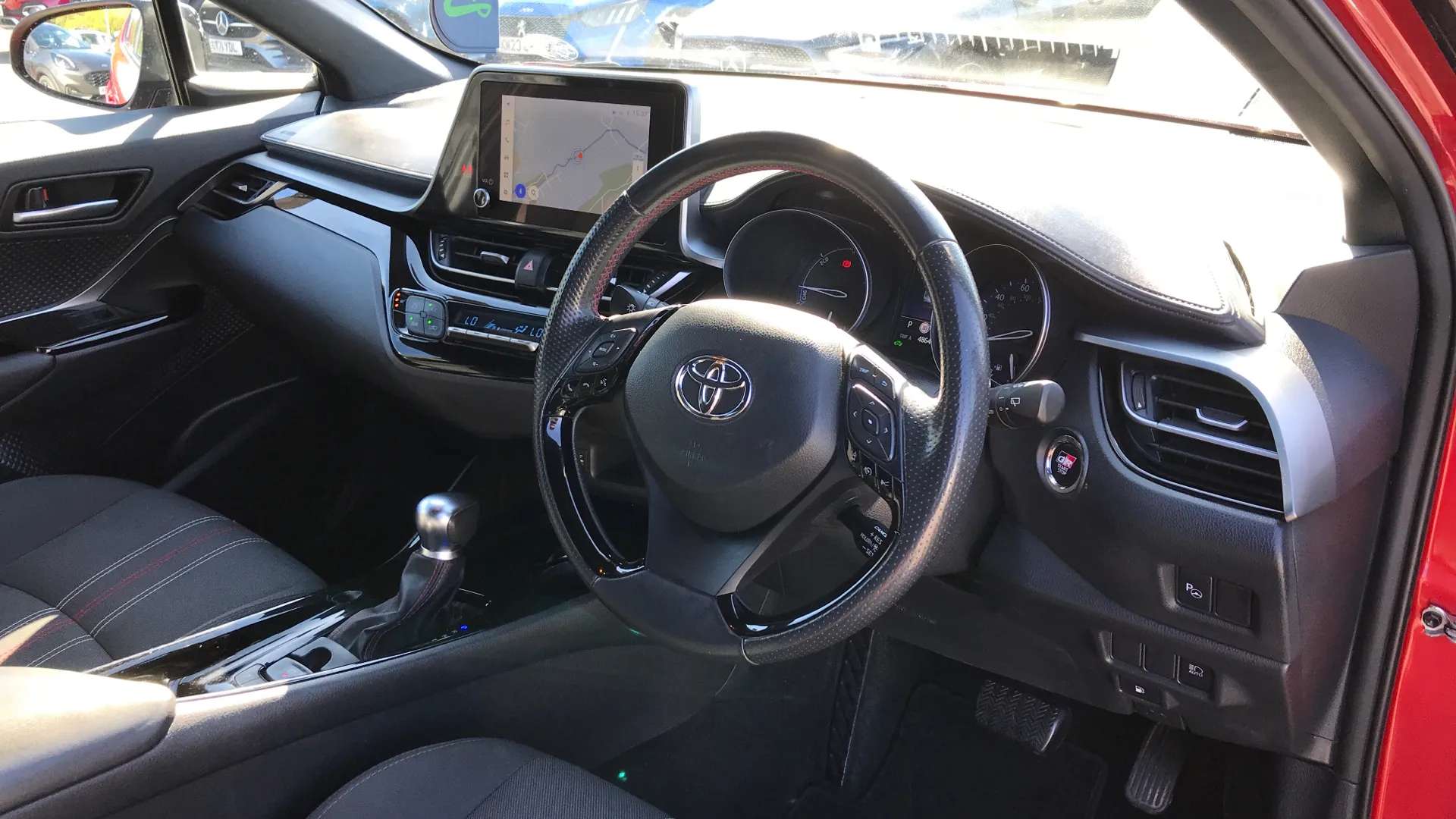 2023 TOYOTA C-HR 2023 TOYOTA C-HR