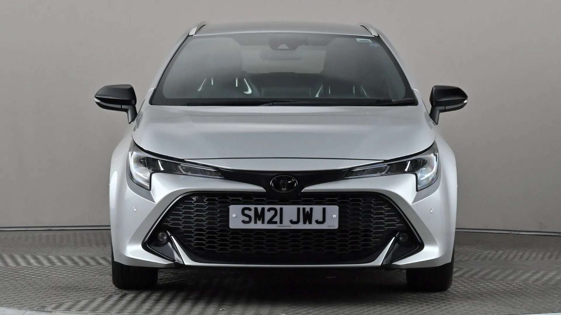 A 2021 TOYOTA COROLLA 1.8 VVT-i Hybrid GR Sport CVT A 2021 TOYOTA COROLLA 1.8 VVT-i Hybrid GR Sport CVT