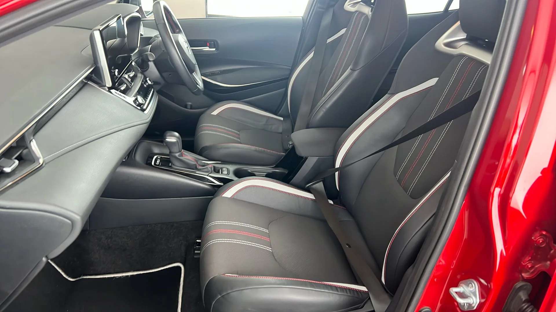 2022 TOYOTA COROLLA 2022 TOYOTA COROLLA