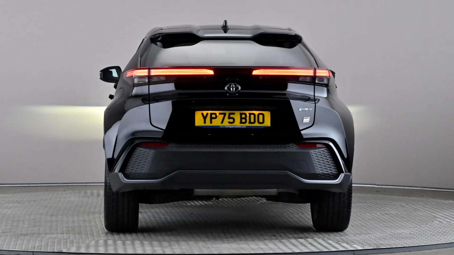 2025 TOYOTA C-HR 2025 TOYOTA C-HR
