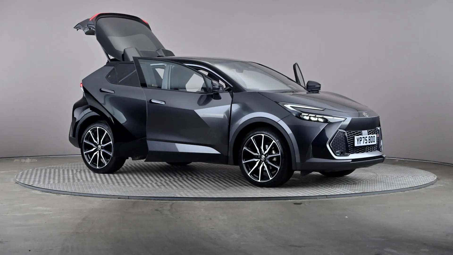 2025 TOYOTA C-HR 2025 TOYOTA C-HR