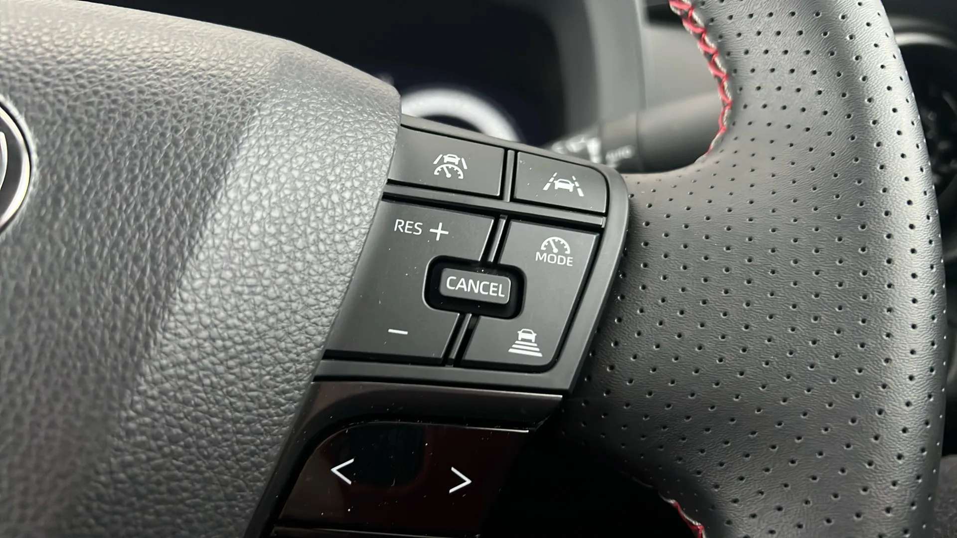 2025 TOYOTA C-HR 2025 TOYOTA C-HR