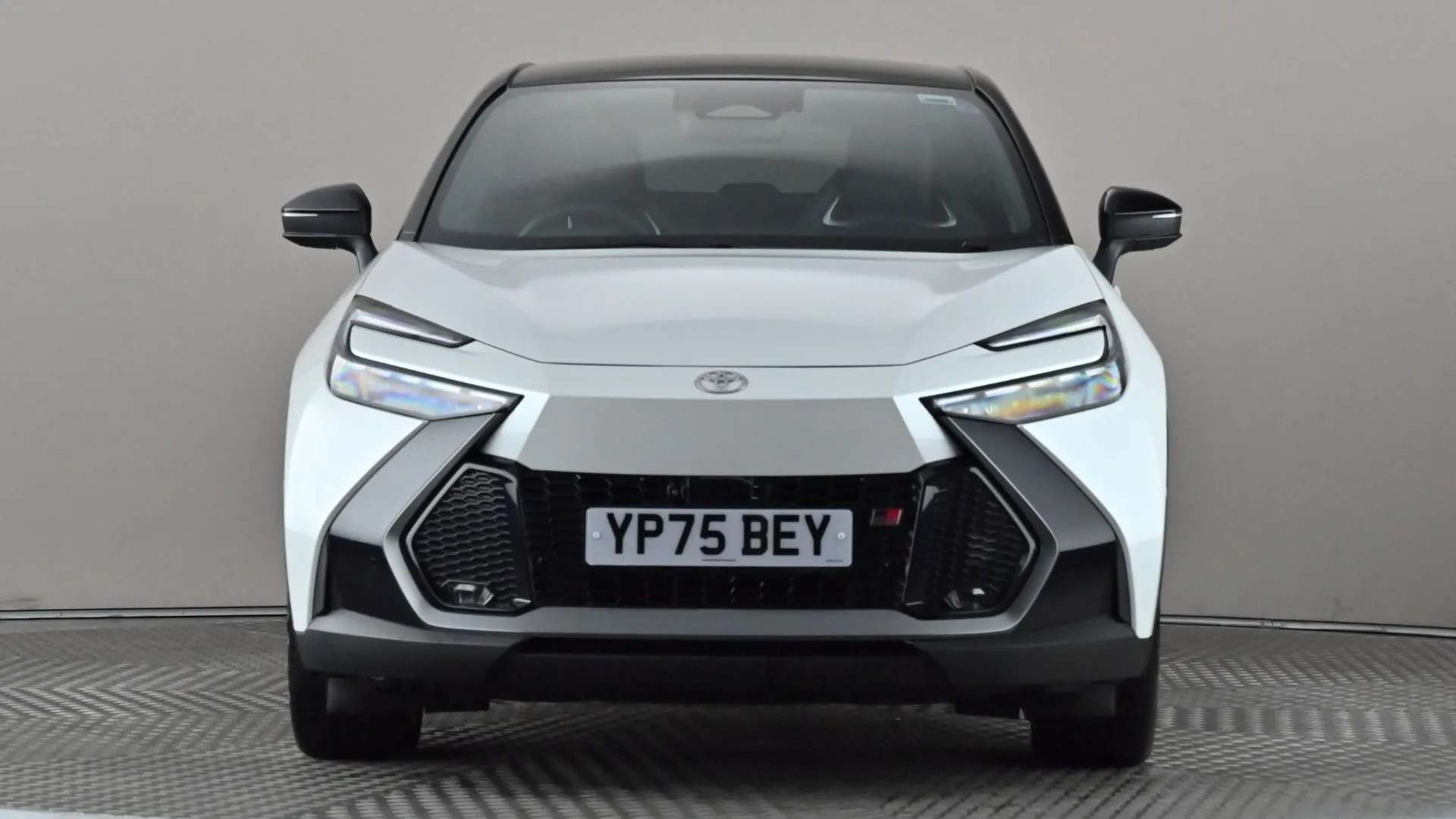 2025 TOYOTA C-HR 2025 TOYOTA C-HR