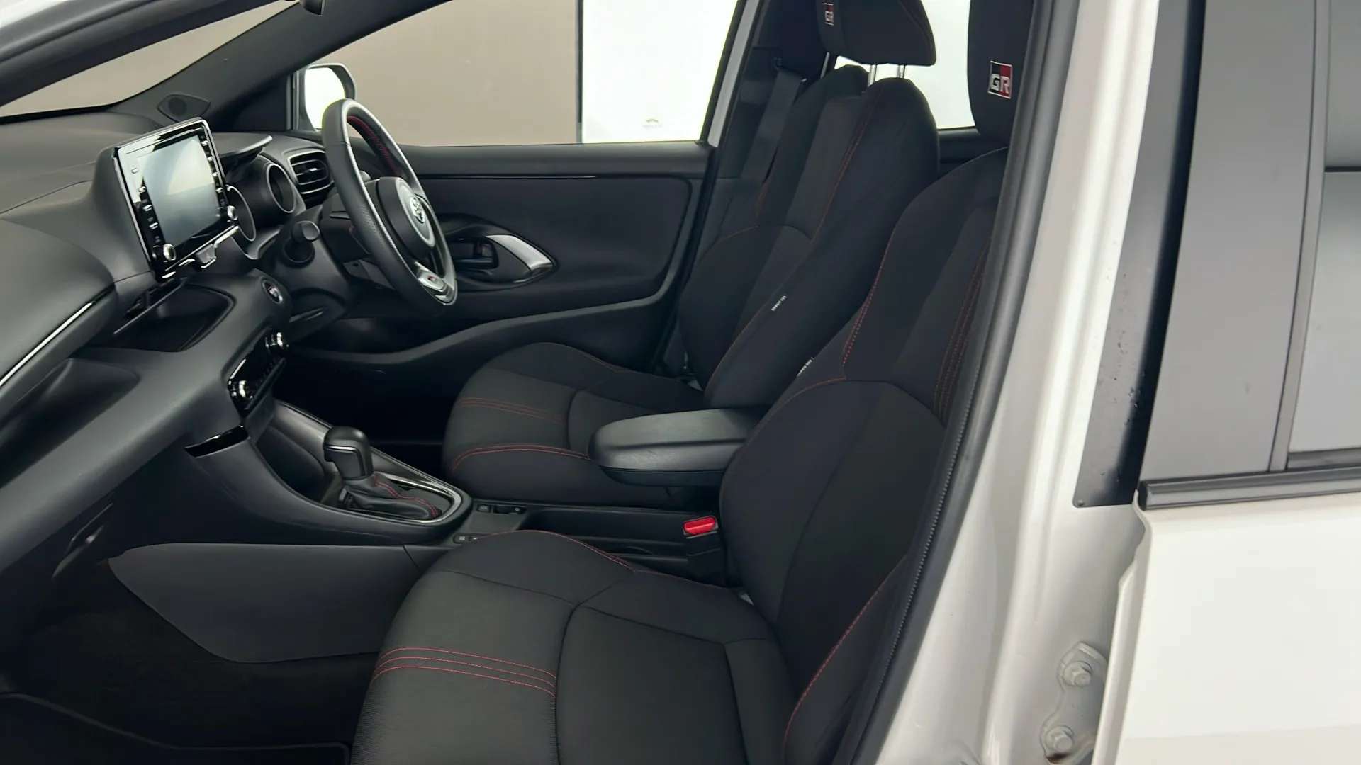 2023 TOYOTA YARIS 2023 TOYOTA YARIS