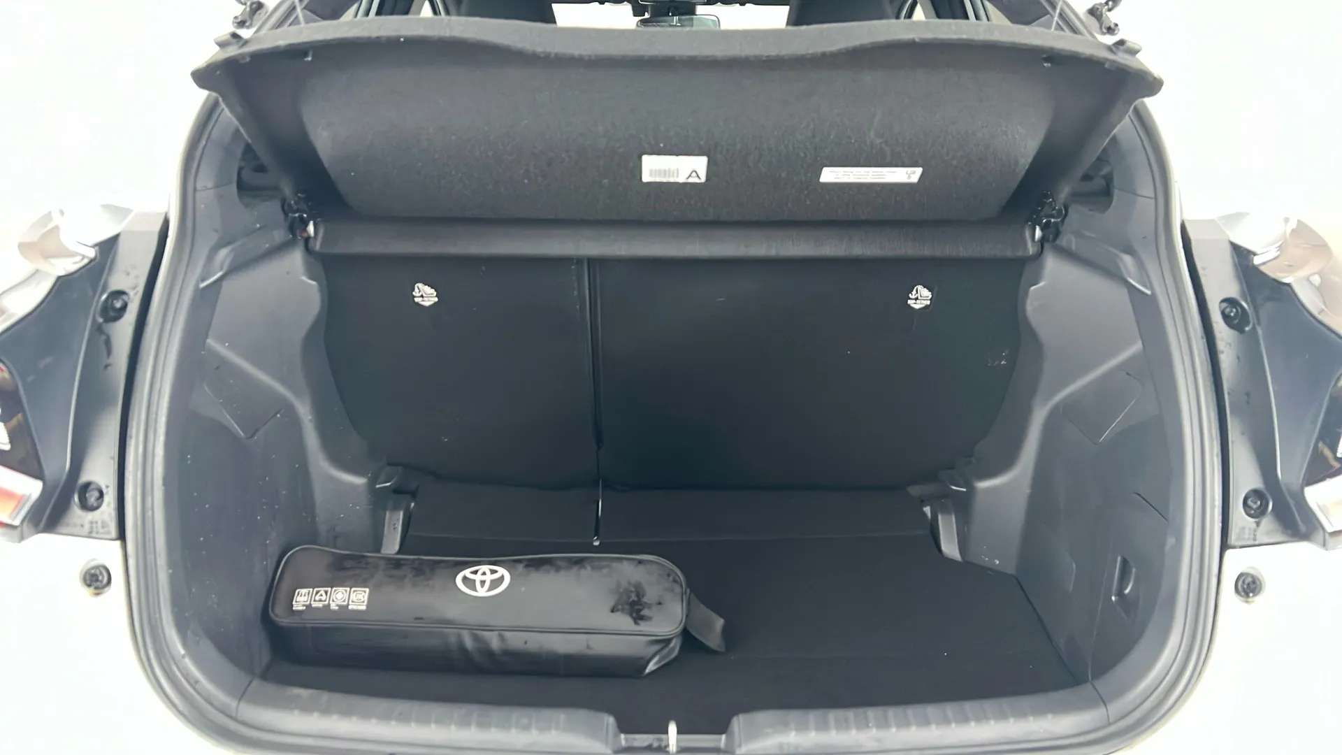 2023 TOYOTA YARIS 2023 TOYOTA YARIS