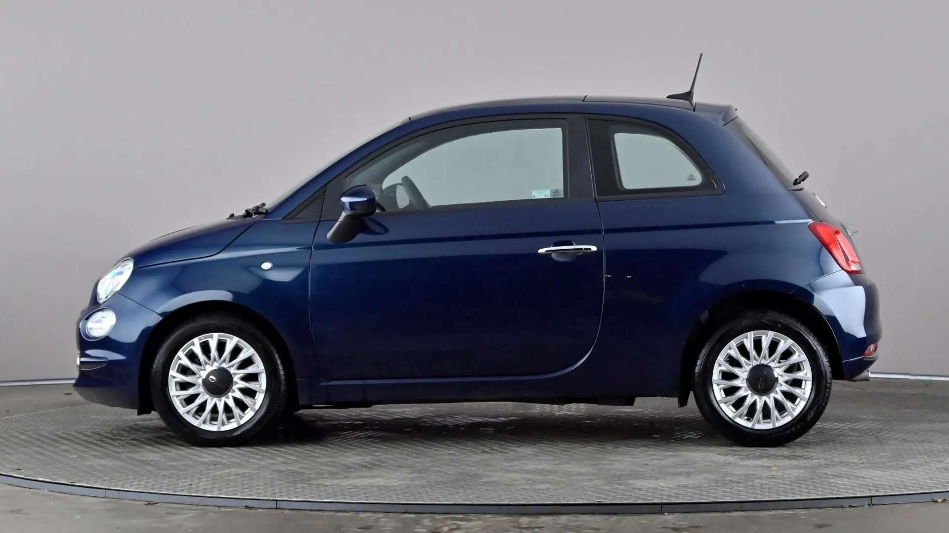 A 2021 FIAT 500 1.0 Mild Hybrid Lounge A 2021 FIAT 500 1.0 Mild Hybrid Lounge
