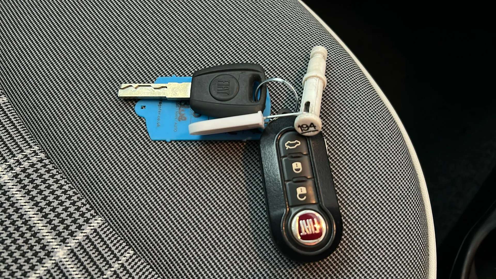 2021 FIAT 500 2021 FIAT 500