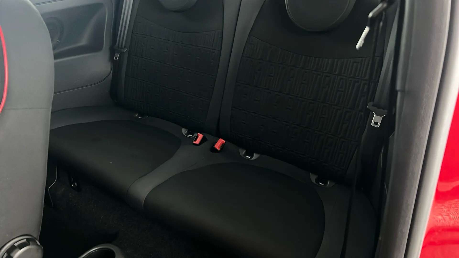 2023 FIAT 500 2023 FIAT 500