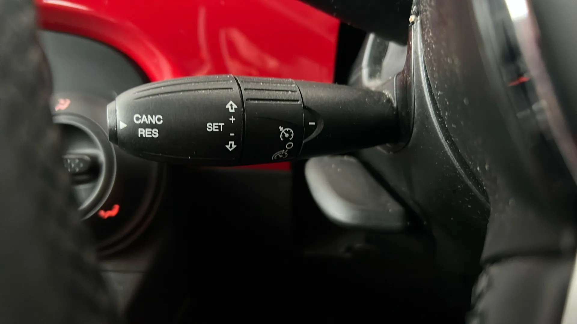 2023 FIAT 500 2023 FIAT 500