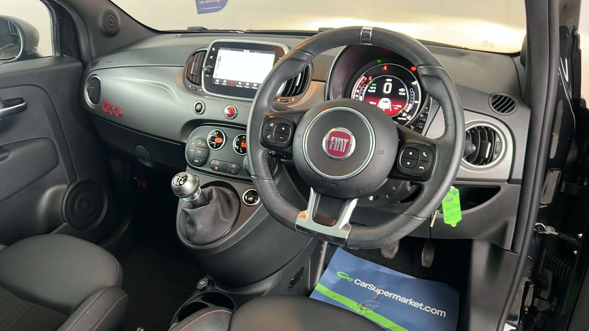 2021 FIAT 500 2021 FIAT 500