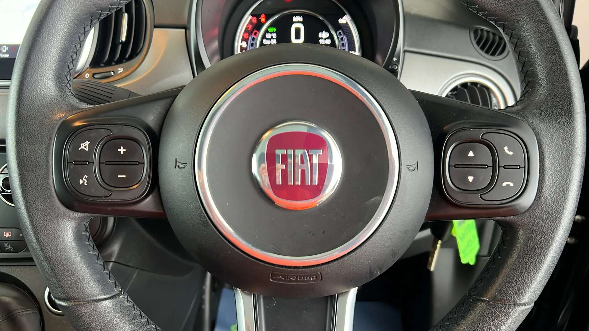 2021 FIAT 500 2021 FIAT 500