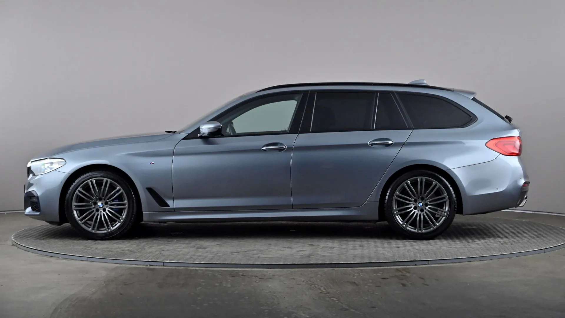 A 2018 BMW 5 SERIES 525d M Sport Auto A 2018 BMW 5 SERIES 525d M Sport Auto