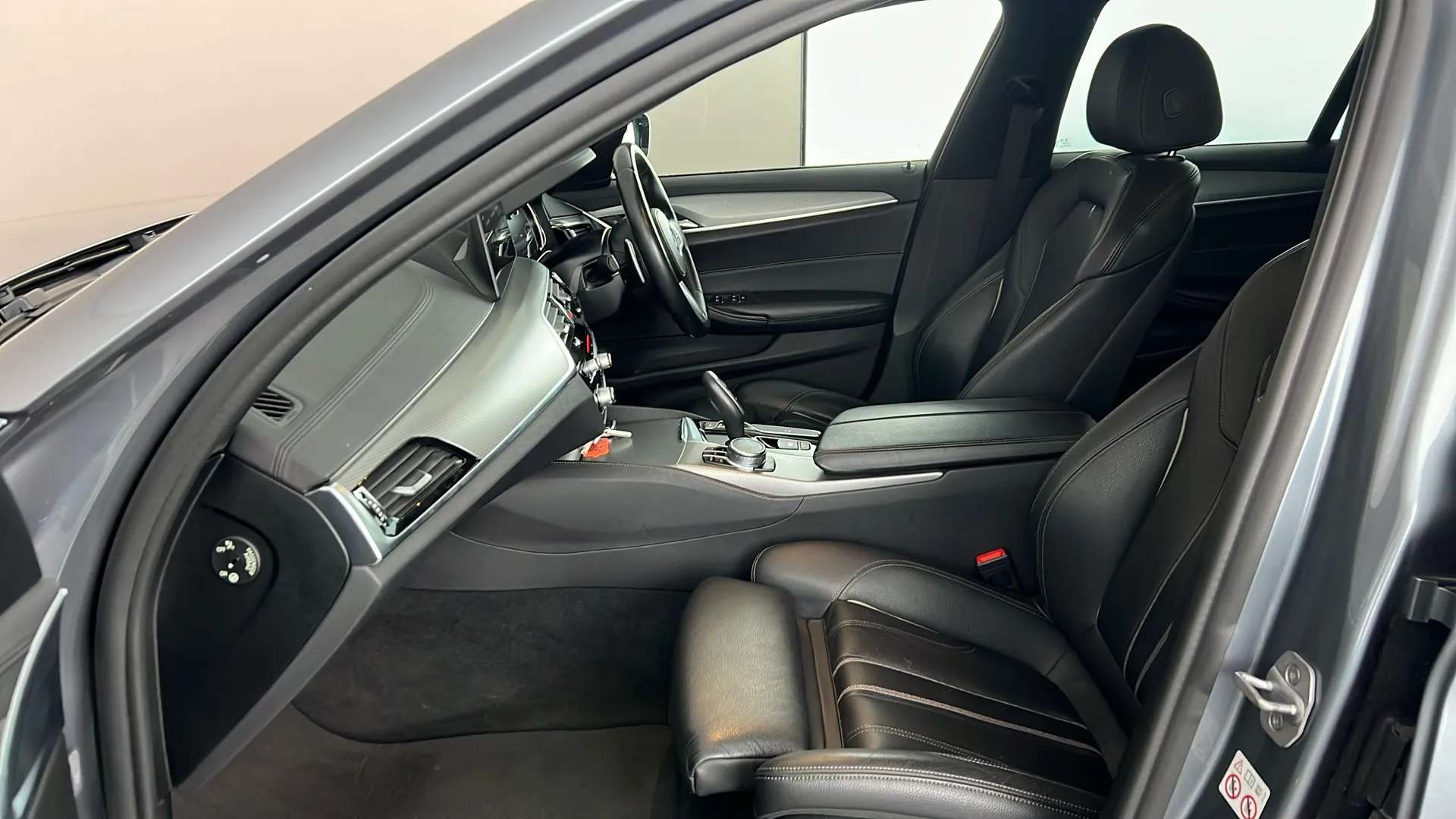 2018 BMW 5 SERIES 2018 BMW 5 SERIES