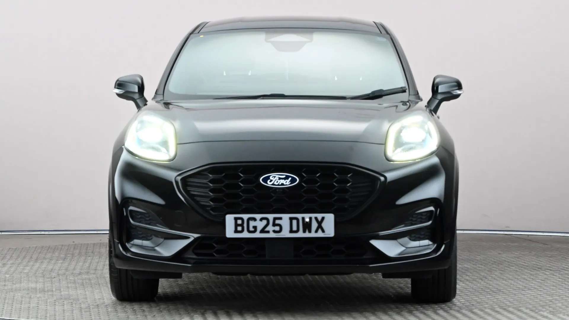 A 2025 FORD PUMA 1.0 EcoBoost Hybrid mHEV ST-Line A 2025 FORD PUMA 1.0 EcoBoost Hybrid mHEV ST-Line