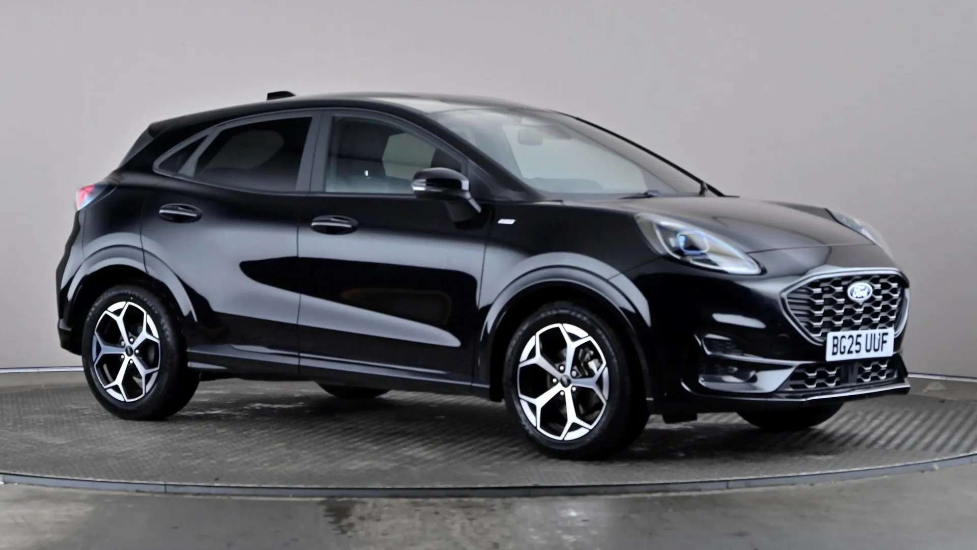 A 2025 FORD PUMA 1.0 EcoBoost Hybrid mHEV ST-Line A 2025 FORD PUMA 1.0 EcoBoost Hybrid mHEV ST-Line