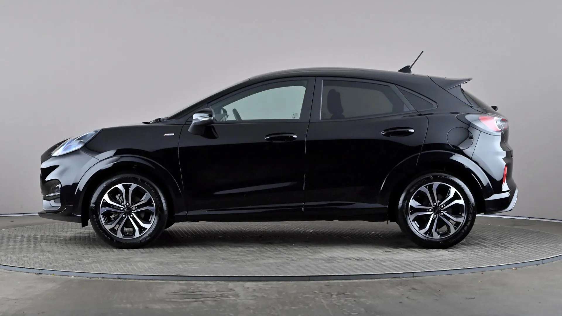 A 2023 FORD PUMA 1.0 EcoBoost Hybrid mHEV ST-Line A 2023 FORD PUMA 1.0 EcoBoost Hybrid mHEV ST-Line