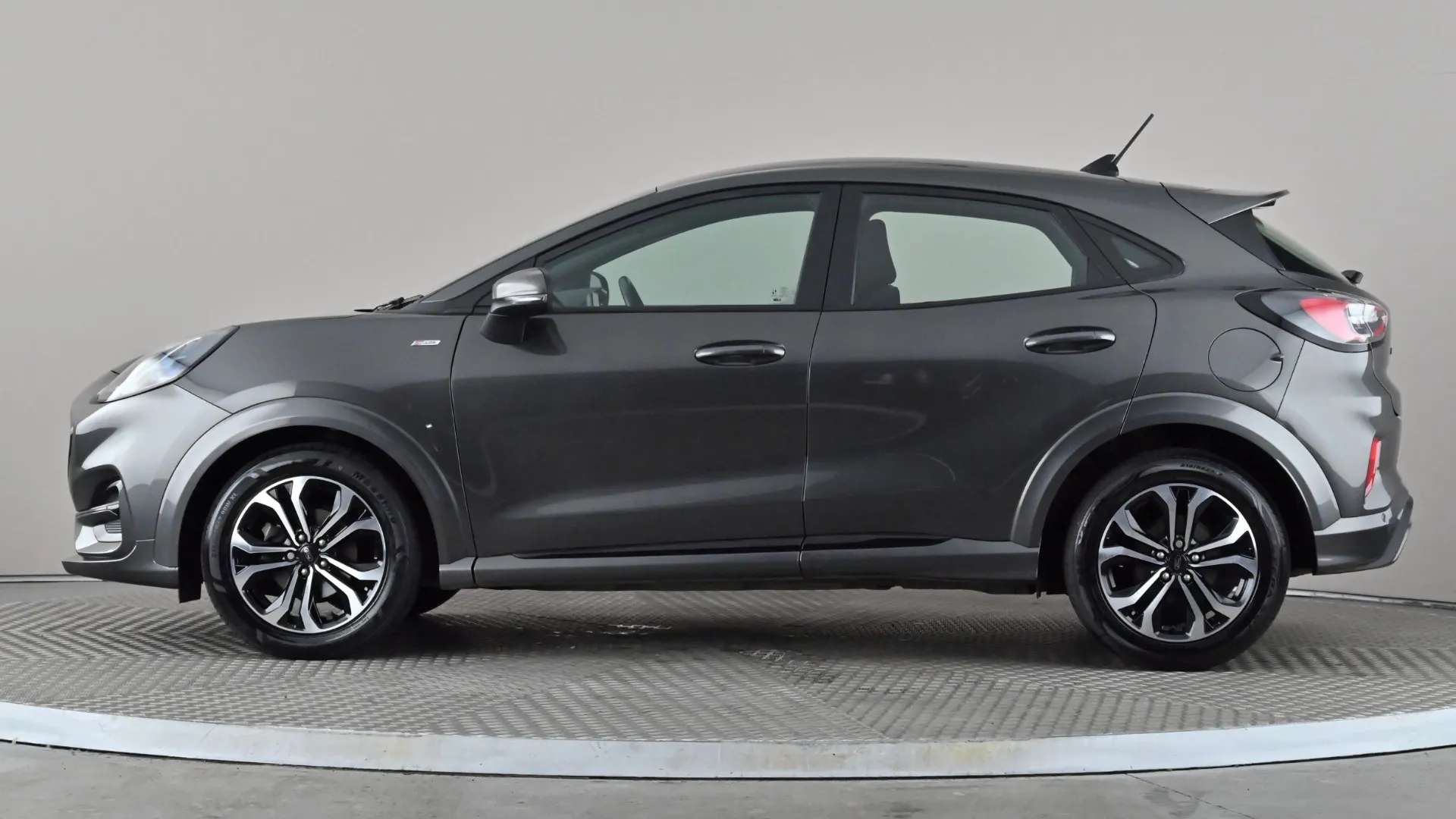 A 2023 FORD PUMA 1.0 EcoBoost Hybrid mHEV ST-Line A 2023 FORD PUMA 1.0 EcoBoost Hybrid mHEV ST-Line