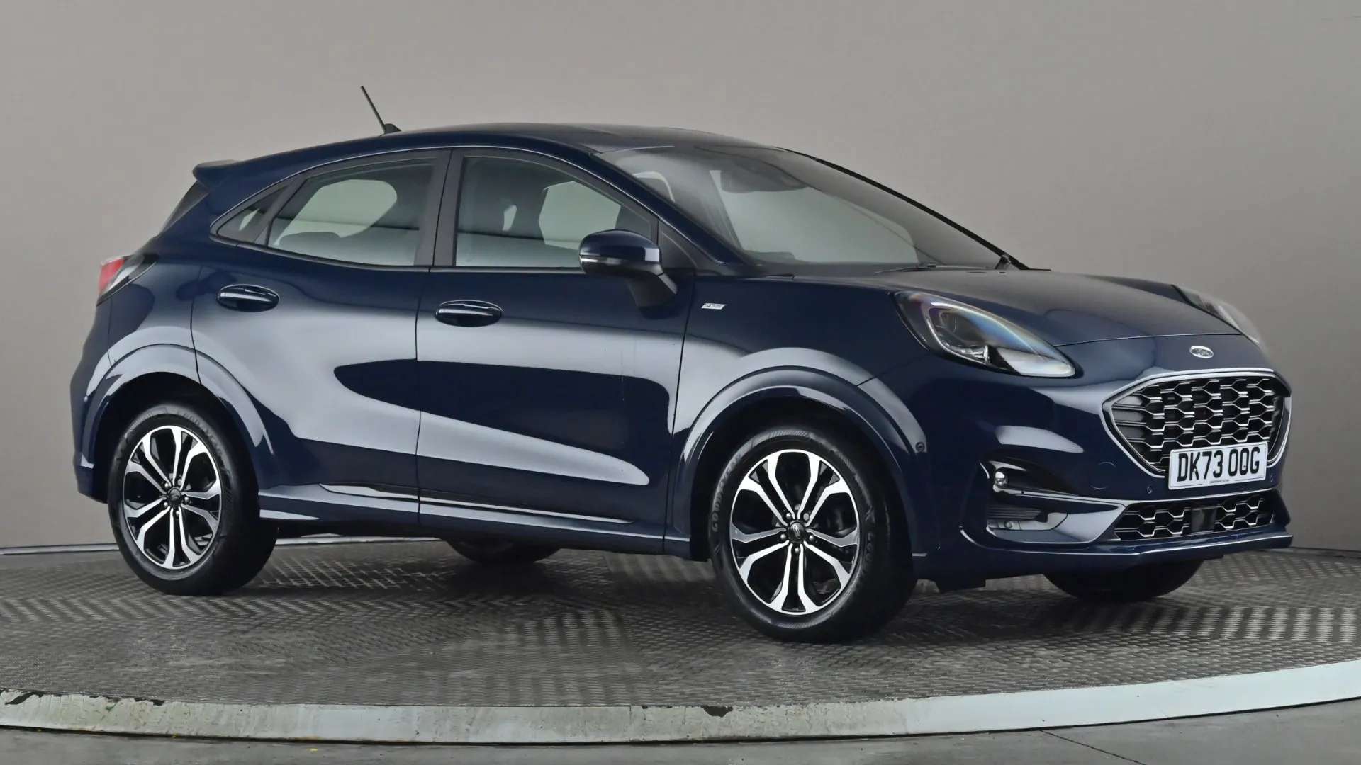 A 2023 FORD PUMA 1.0 EcoBoost Hybrid mHEV ST-Line A 2023 FORD PUMA 1.0 EcoBoost Hybrid mHEV ST-Line