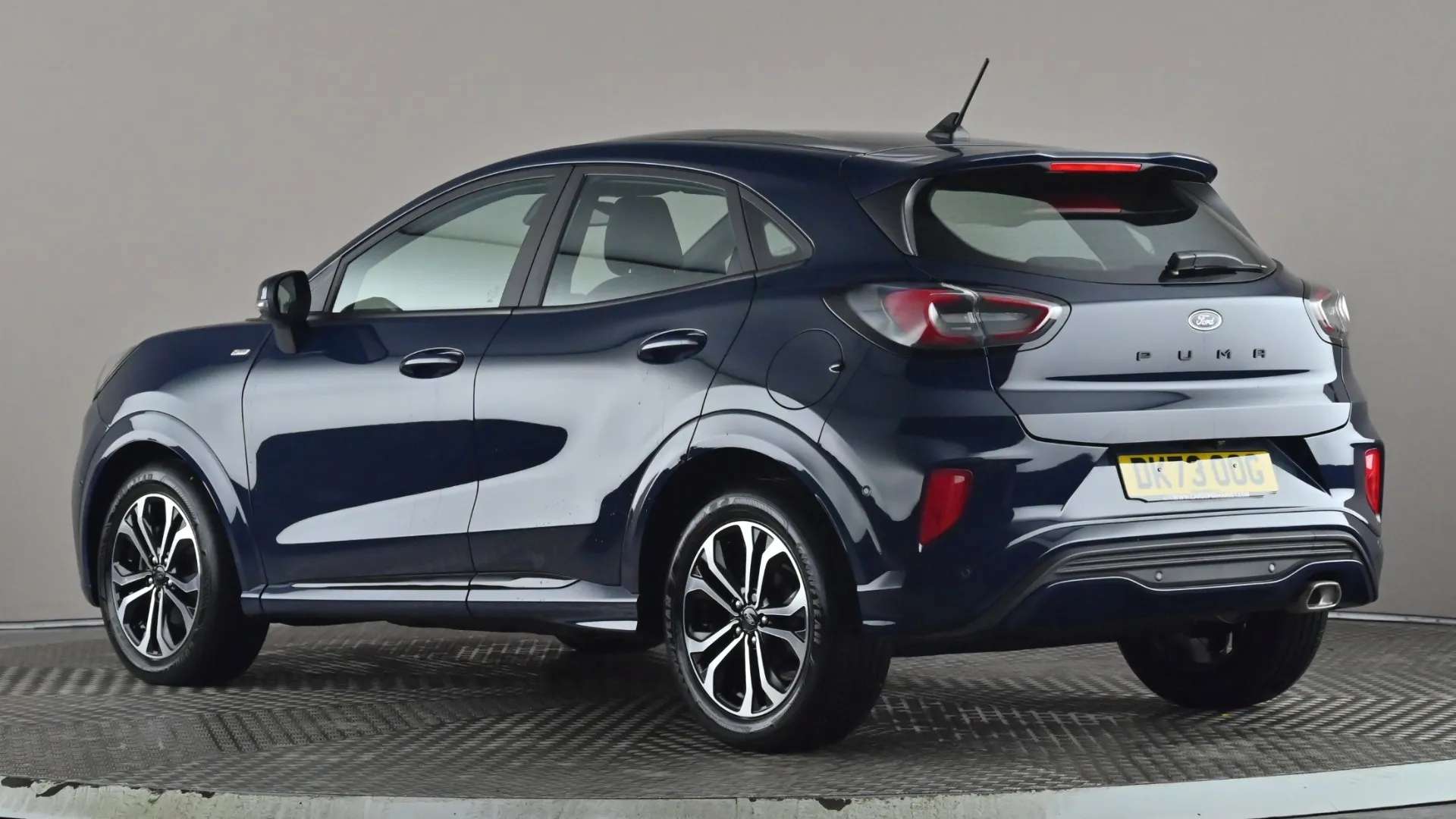 A 2023 FORD PUMA 1.0 EcoBoost Hybrid mHEV ST-Line A 2023 FORD PUMA 1.0 EcoBoost Hybrid mHEV ST-Line