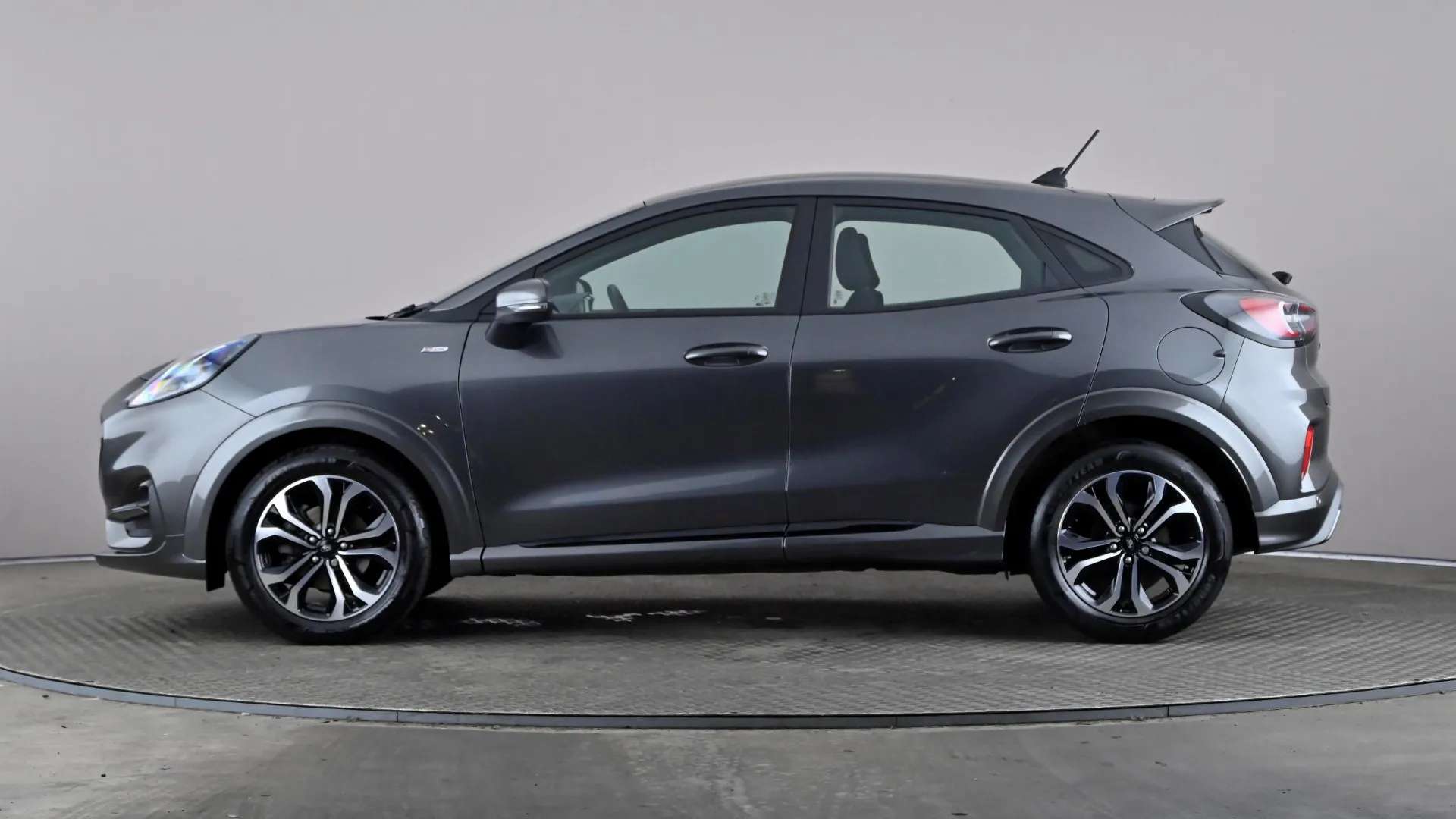 A 2022 FORD PUMA 1.0 EcoBoost Hybrid mHEV ST-Line A 2022 FORD PUMA 1.0 EcoBoost Hybrid mHEV ST-Line