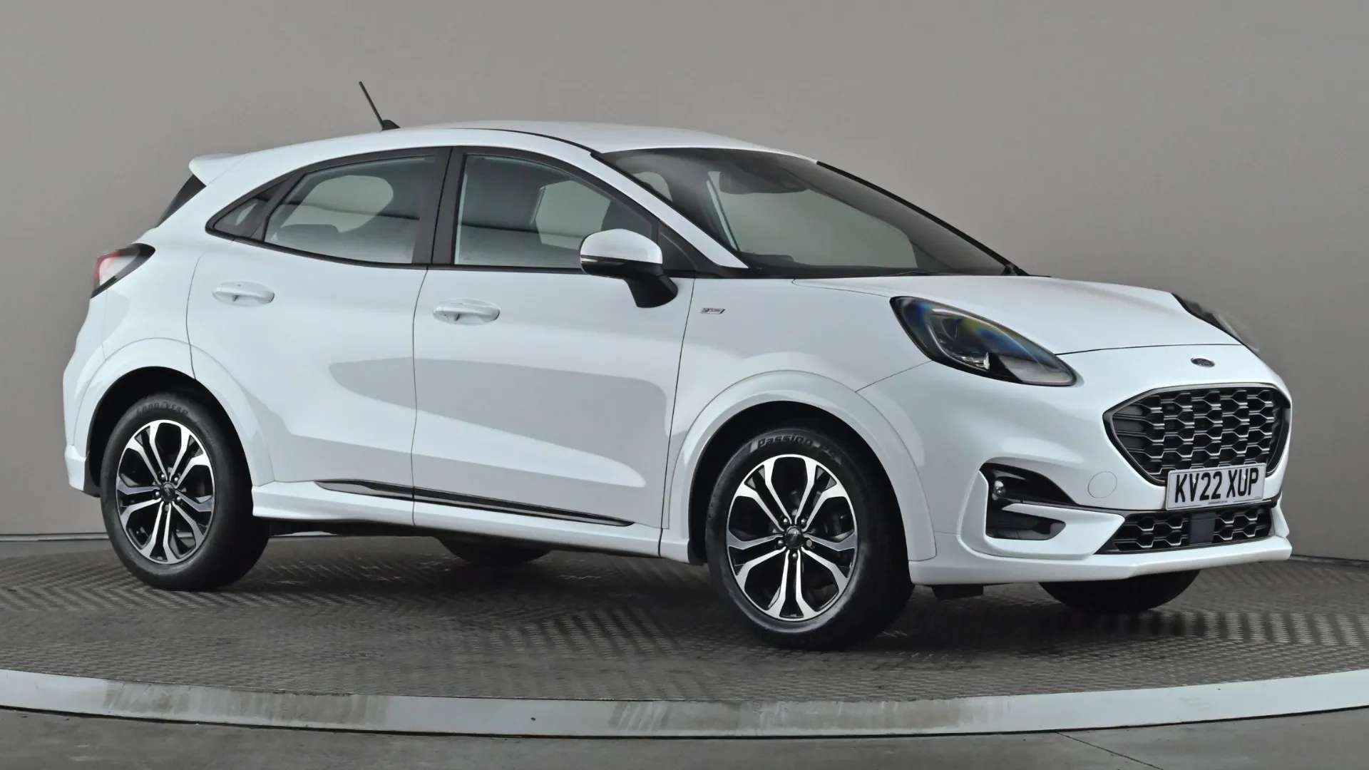 A 2022 FORD PUMA 1.0 EcoBoost Hybrid mHEV ST-Line A 2022 FORD PUMA 1.0 EcoBoost Hybrid mHEV ST-Line