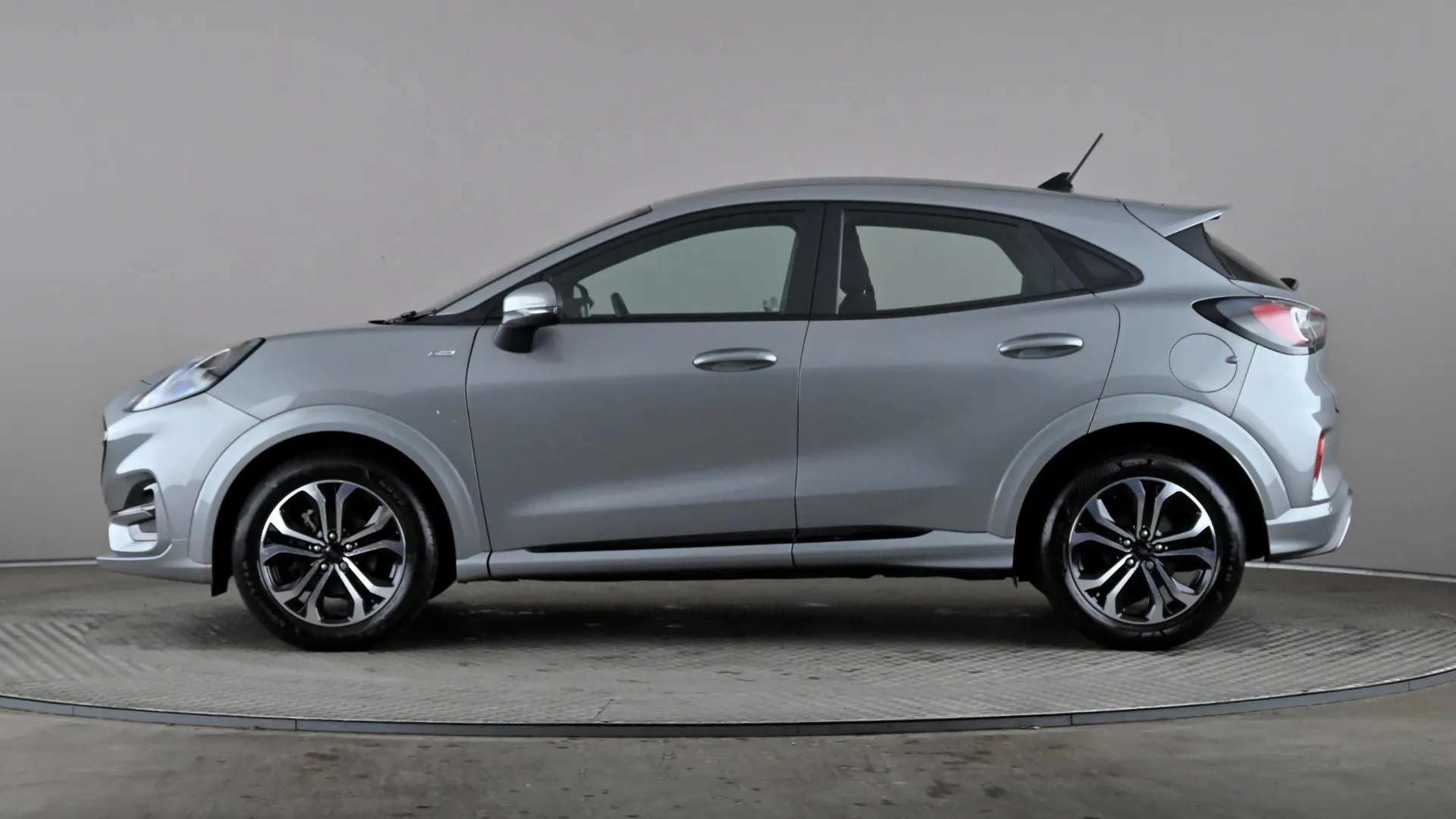 A 2023 FORD PUMA 1.0 EcoBoost Hybrid mHEV ST-Line A 2023 FORD PUMA 1.0 EcoBoost Hybrid mHEV ST-Line