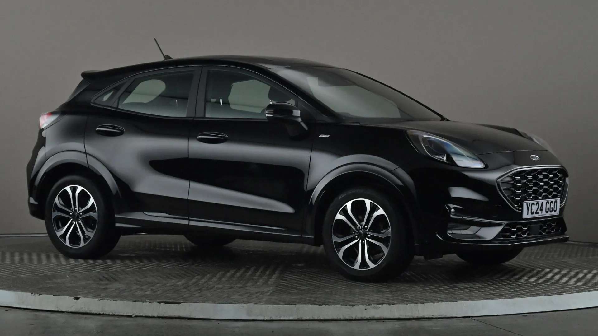 A 2024 FORD PUMA 1.0 EcoBoost Hybrid mHEV ST-Line A 2024 FORD PUMA 1.0 EcoBoost Hybrid mHEV ST-Line