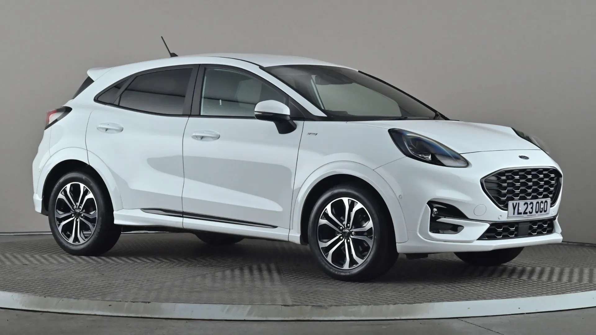 A 2023 FORD PUMA 1.0 EcoBoost Hybrid mHEV ST-Line A 2023 FORD PUMA 1.0 EcoBoost Hybrid mHEV ST-Line