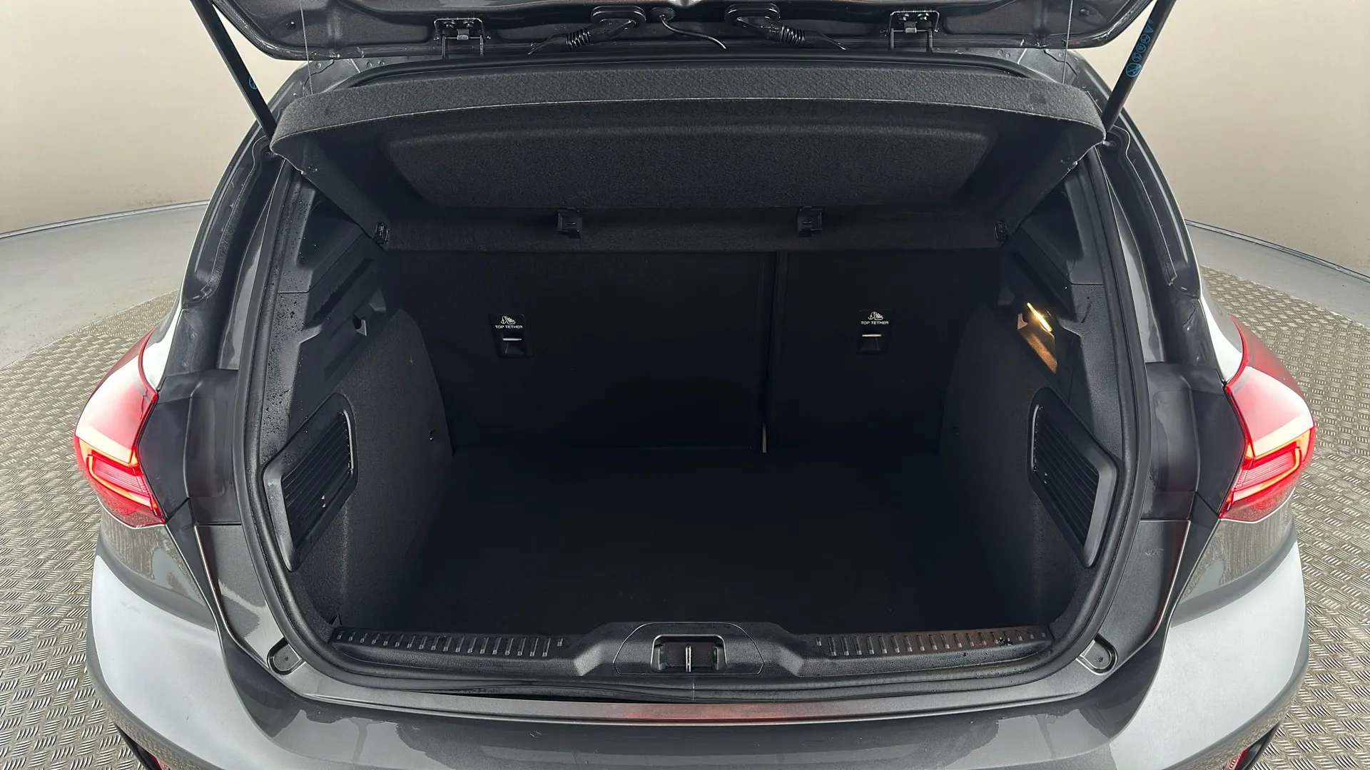 2024 FORD FOCUS 2024 FORD FOCUS