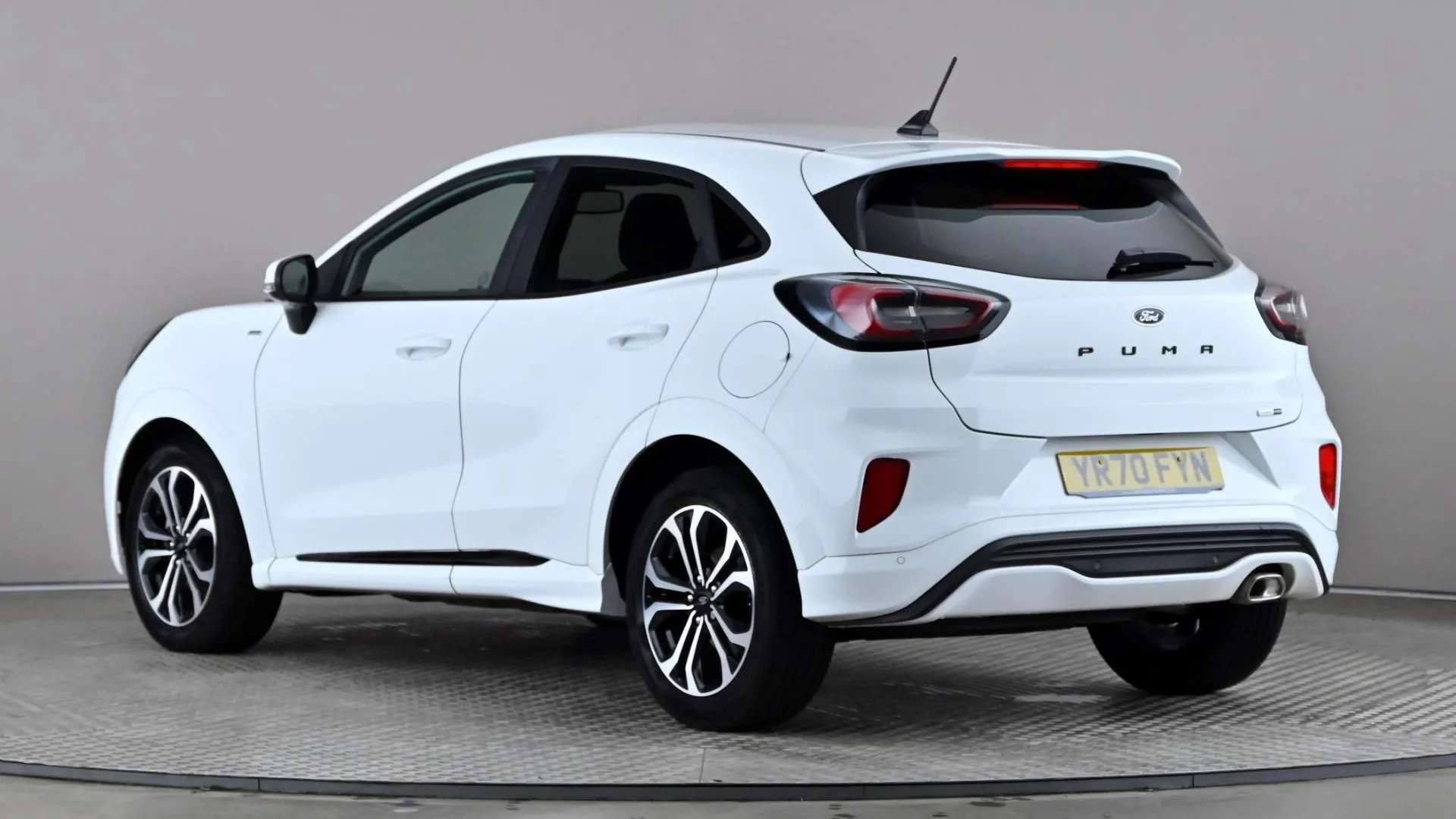 A 2020 FORD PUMA 1.0 EcoBoost Hybrid mHEV ST-Line A 2020 FORD PUMA 1.0 EcoBoost Hybrid mHEV ST-Line