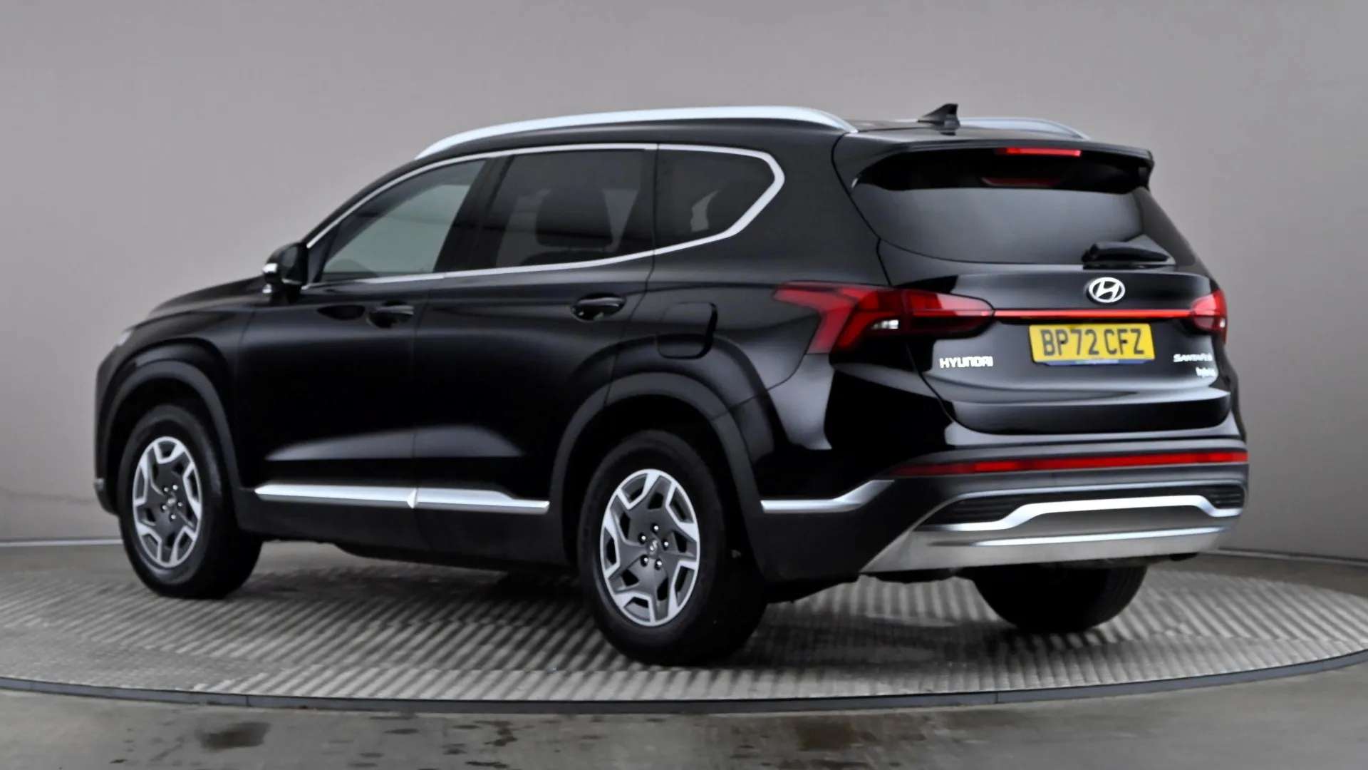 A 2022 HYUNDAI SANTA FE 1.6 TGDi Hybrid Premium Auto A 2022 HYUNDAI SANTA FE 1.6 TGDi Hybrid Premium Auto