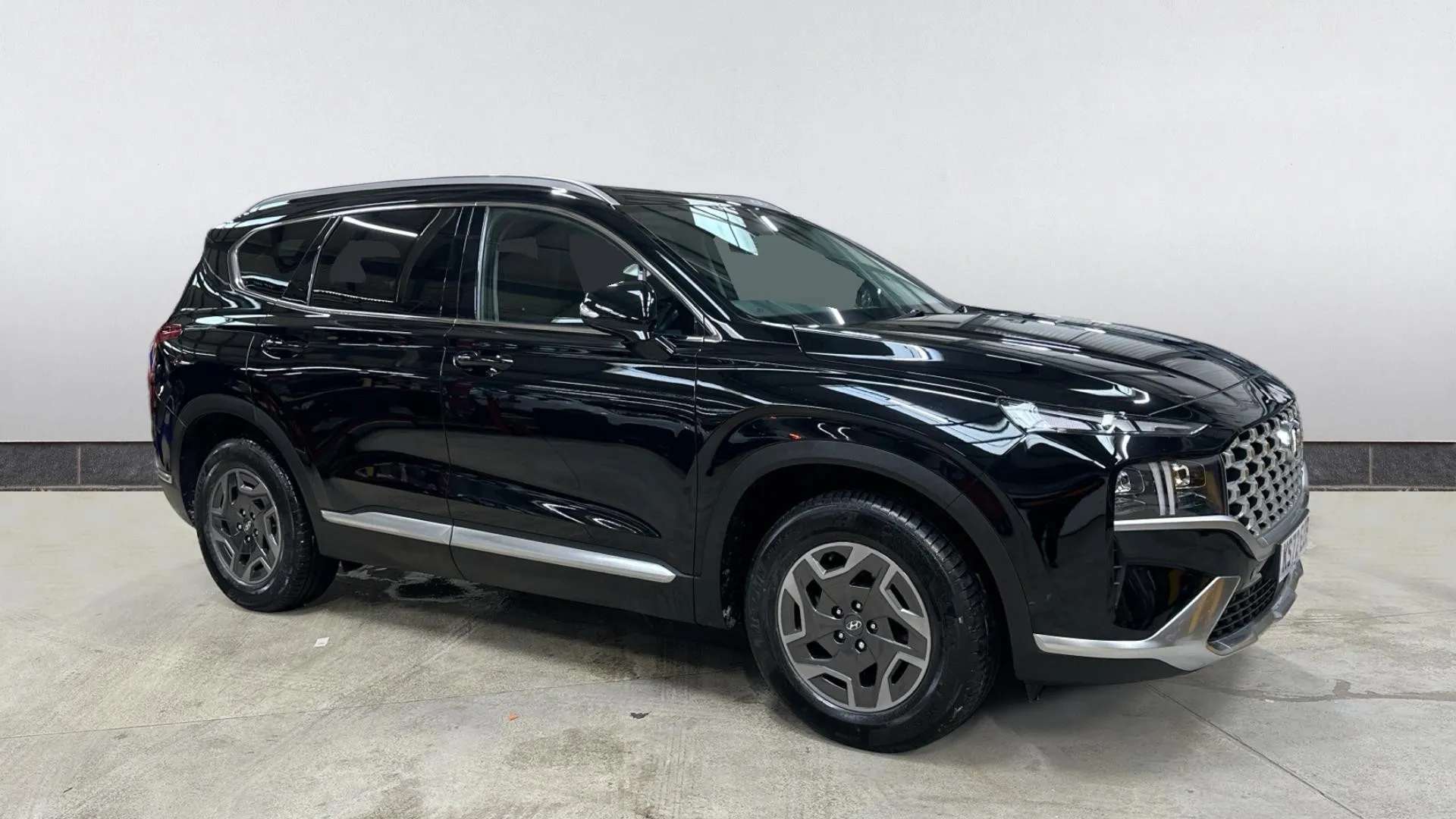 A 2022 HYUNDAI SANTA FE 1.6 TGDi Hybrid Premium Auto A 2022 HYUNDAI SANTA FE 1.6 TGDi Hybrid Premium Auto