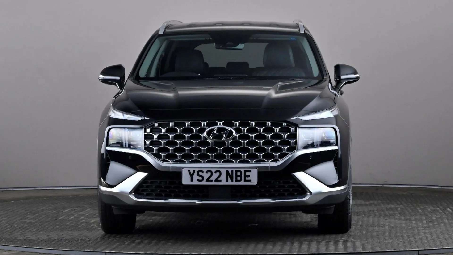 A 2022 HYUNDAI SANTA FE 1.6 TGDi Hybrid Premium Auto A 2022 HYUNDAI SANTA FE 1.6 TGDi Hybrid Premium Auto