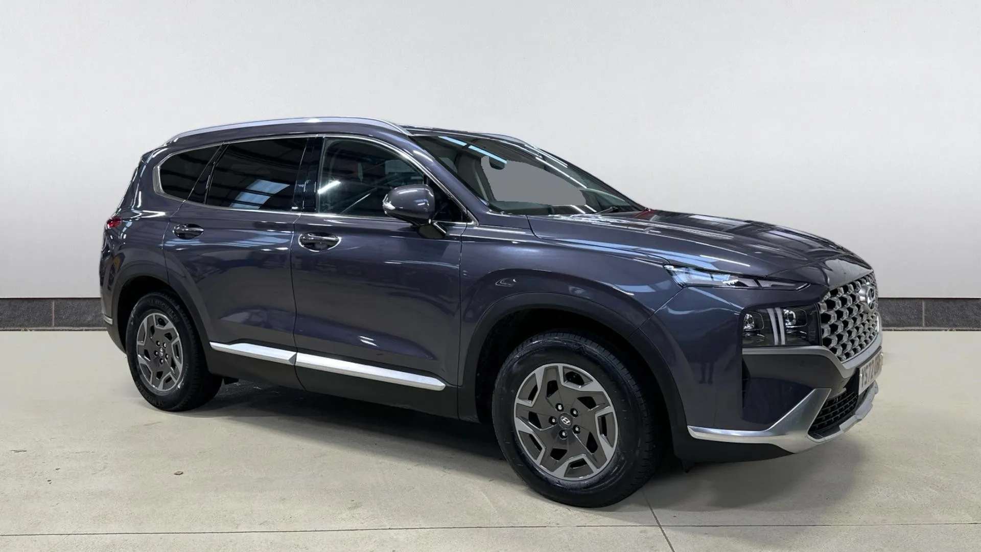 A 2022 HYUNDAI SANTA FE 1.6 TGDi Hybrid Premium Auto A 2022 HYUNDAI SANTA FE 1.6 TGDi Hybrid Premium Auto