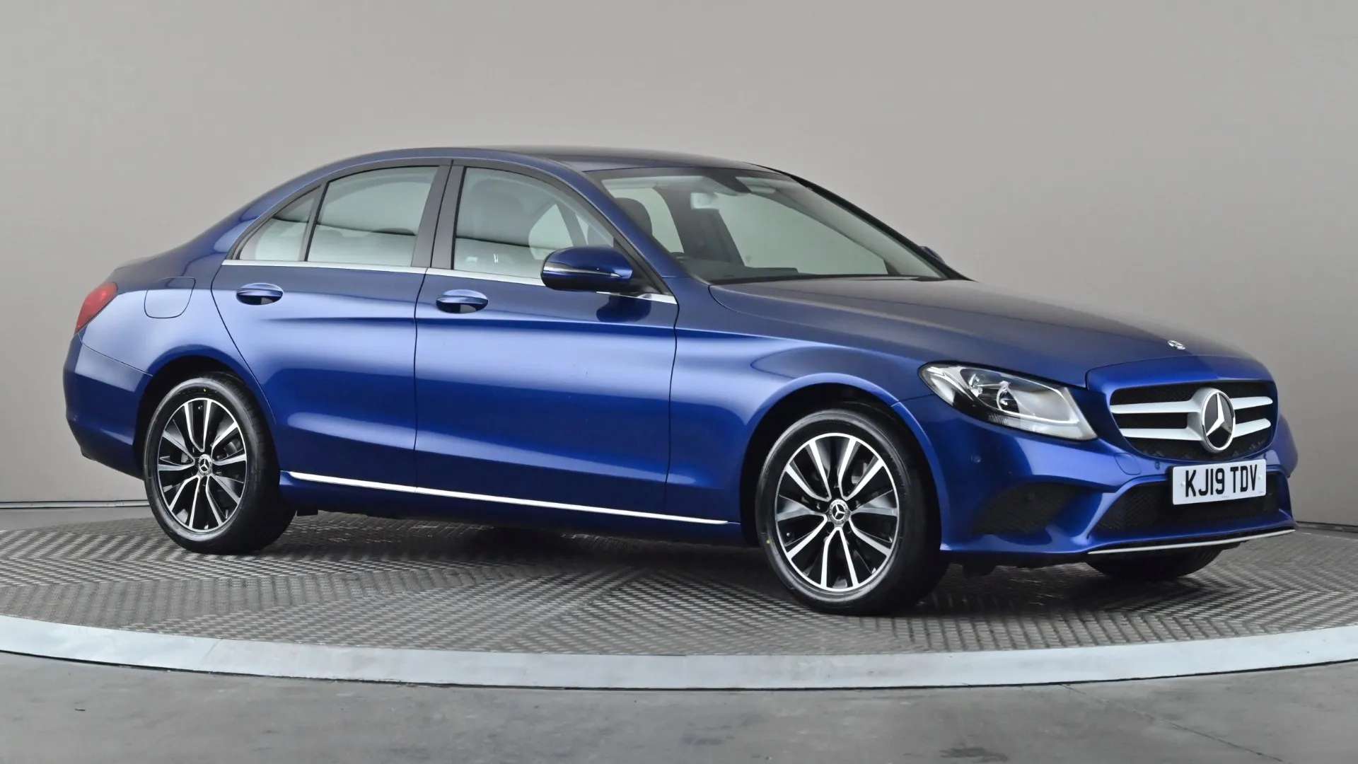 A 2019 MERCEDES-BENZ C CLASS C220d SE 9G-Tronic A 2019 MERCEDES-BENZ C CLASS C220d SE 9G-Tronic
