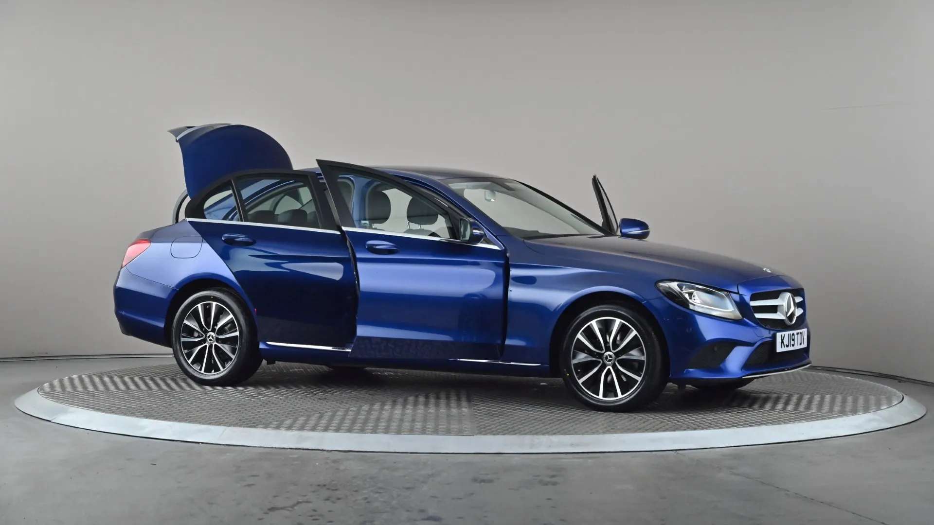 2019 MERCEDES-BENZ C CLASS 2019 MERCEDES-BENZ C CLASS